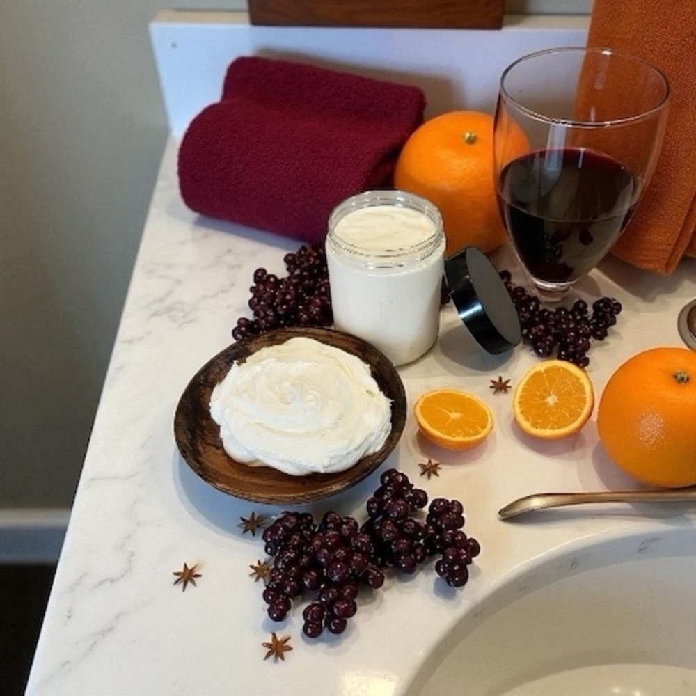 Hydration Deluxe Luxury Shea & Cocoa Butter Lotion Orchid & Vine Mulberry Clove